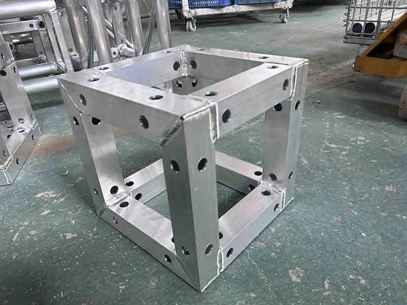 lighting truss angle