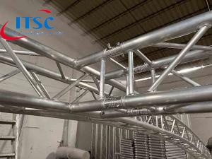 Trave reticolare scatolare da 290 mm con connessione unidirezionale per tetto ad arco